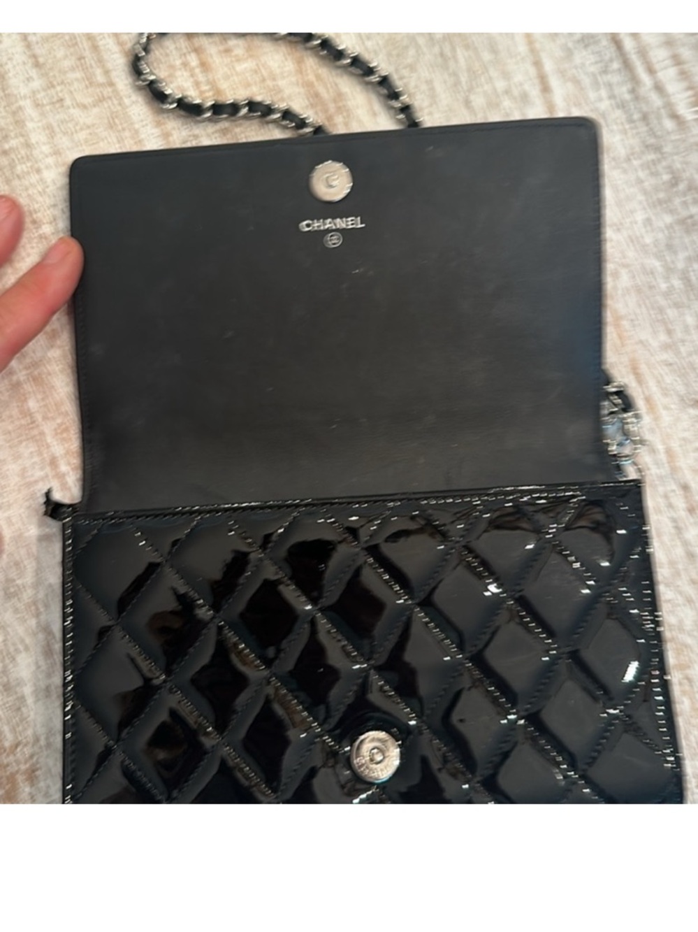 Chanel clutch wristlet patent leather - Picture 2 of 4